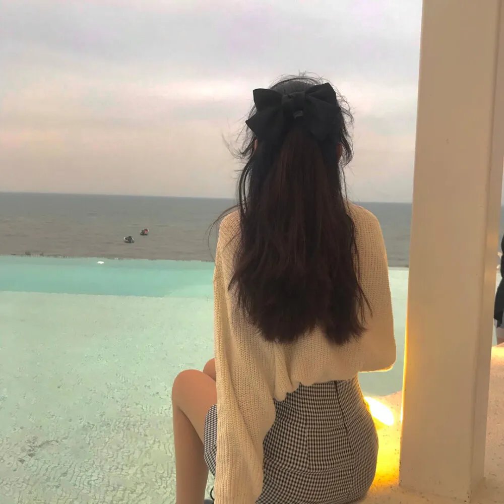 雾中湖