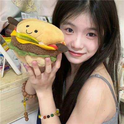 两个辘逐个捉